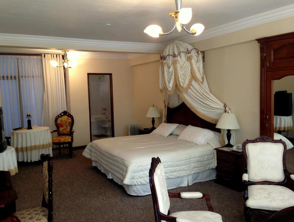 Hotel Independencia Sucre Eksteriør billede
