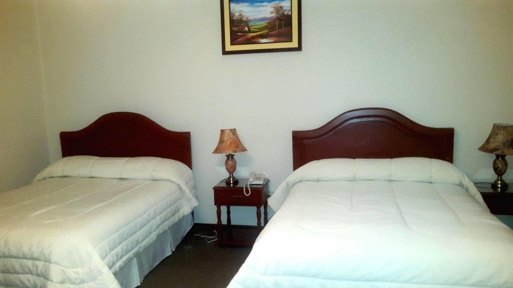 Hotel Independencia Sucre Eksteriør billede